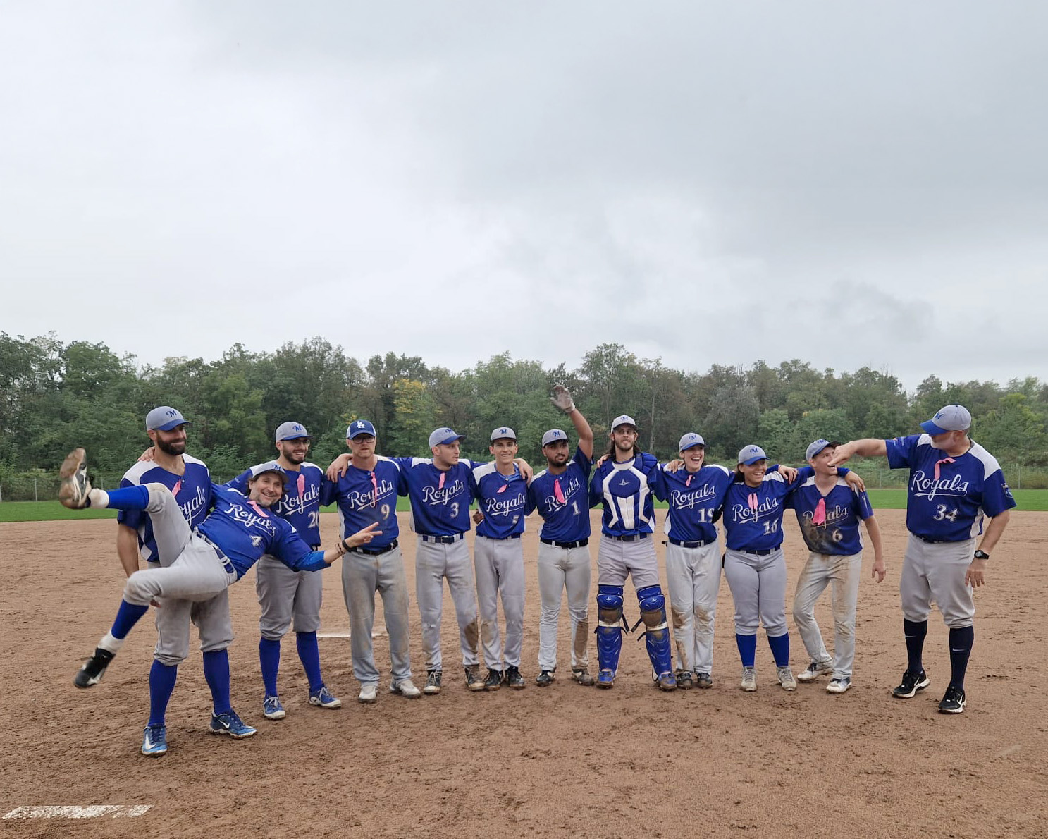 bfb0598a-8f3e-41b6-9548-7645a4ec439b copie